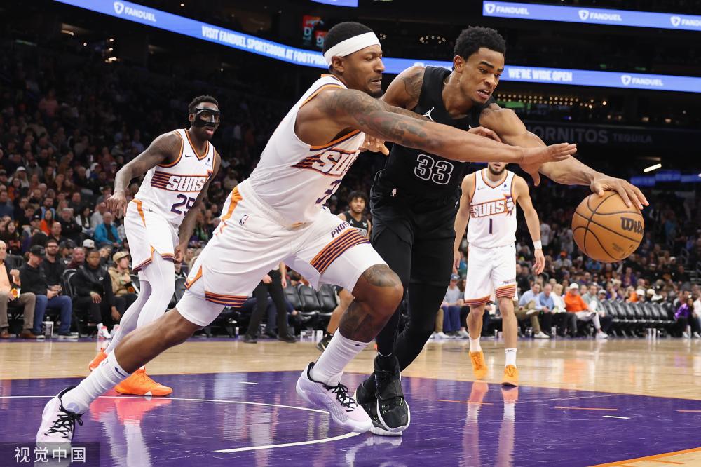 他首场比赛 他首场比赛