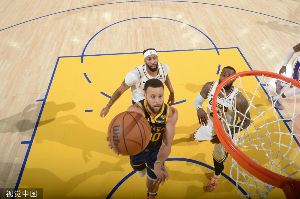 运动员通常 运动员通常